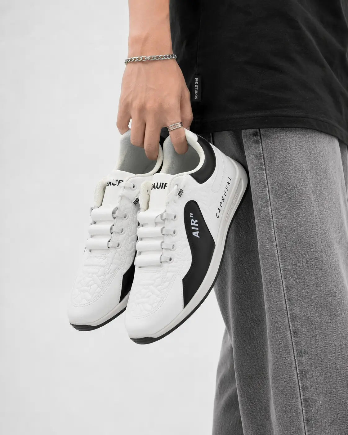 Knit Flex Sneaker – Pure White